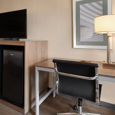 Wingate By Wyndham Troy Hotel Kültér fotó